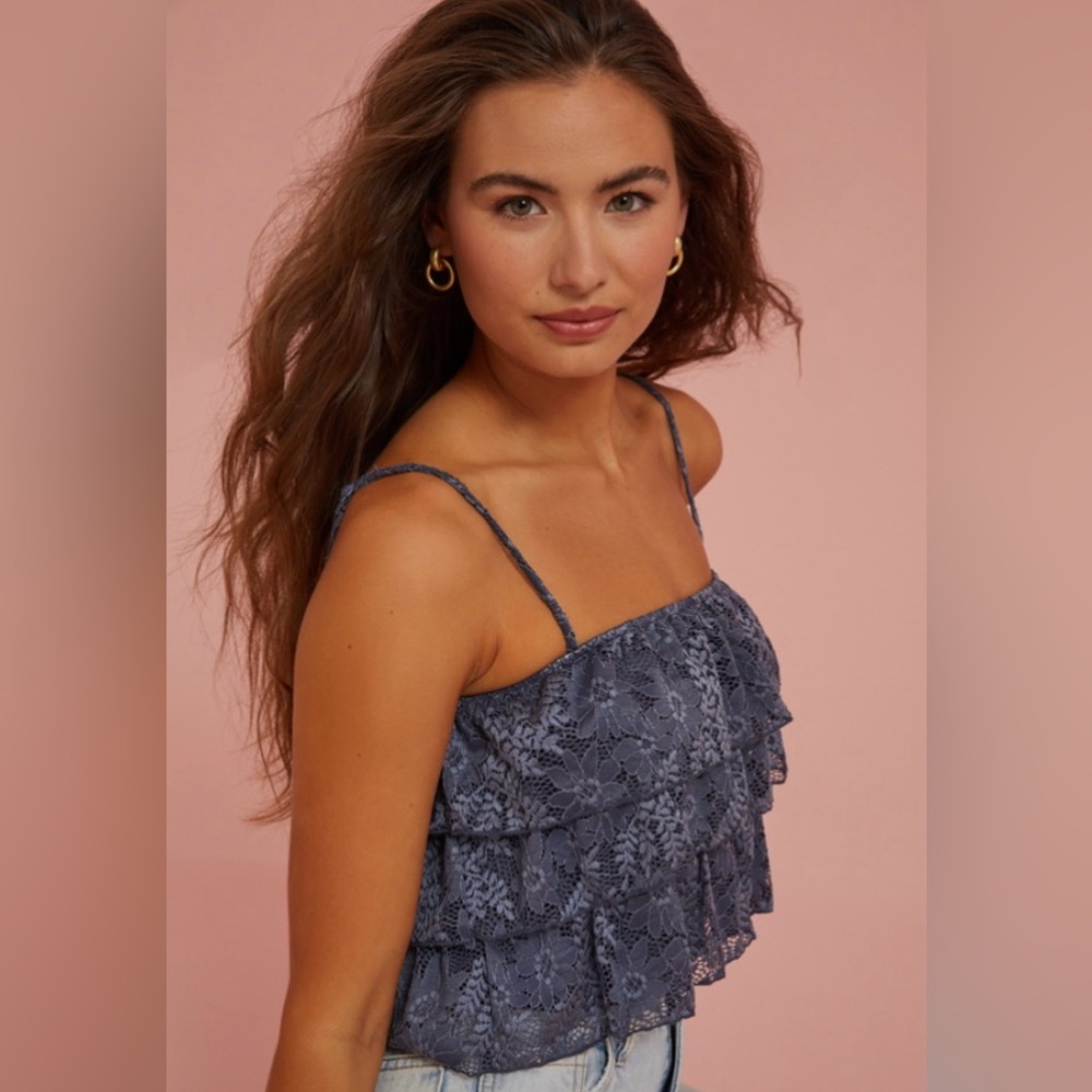 Altar'd State Lace Ruffle Tank Top - Gray